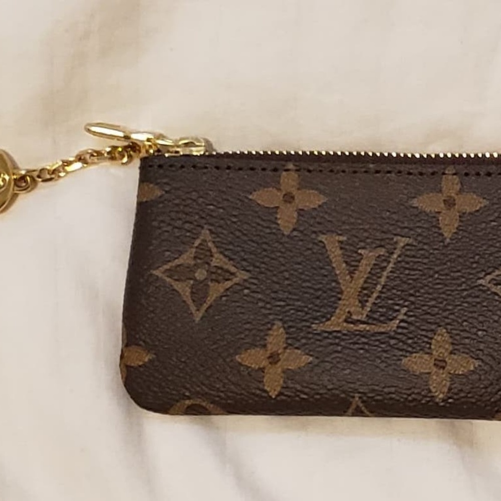 Louis Vuitton Key Pouch Monogram Brown